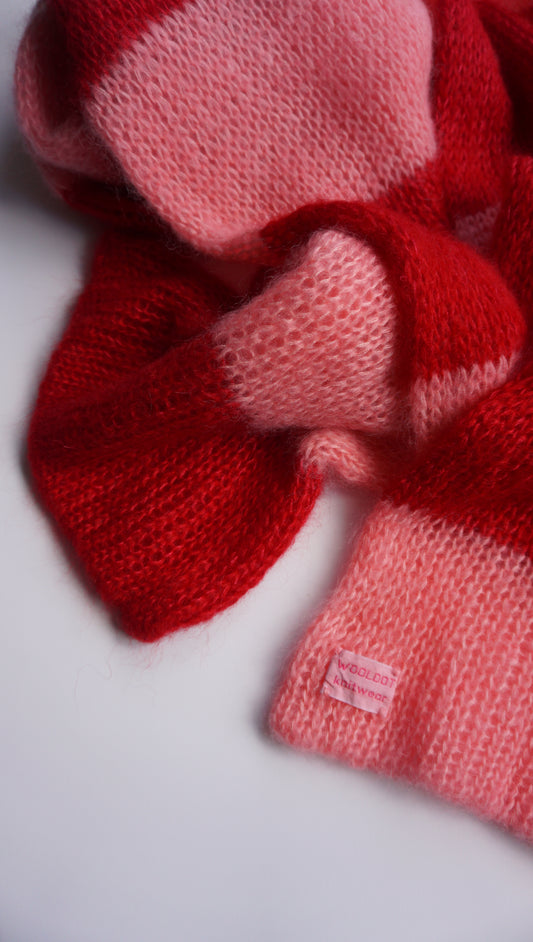 Pink red chunky knitted mohair scarf