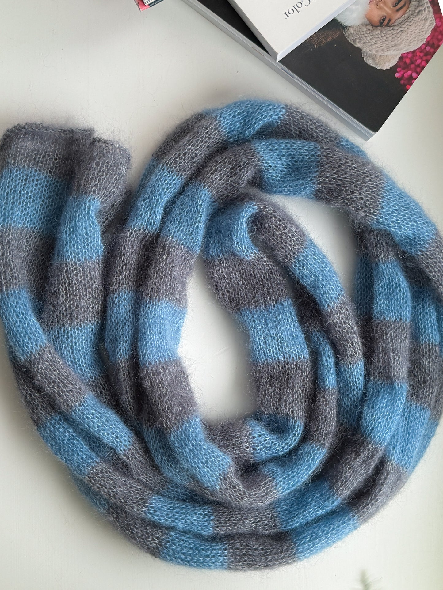 Skinny mohair scarf grey and light blue stripes