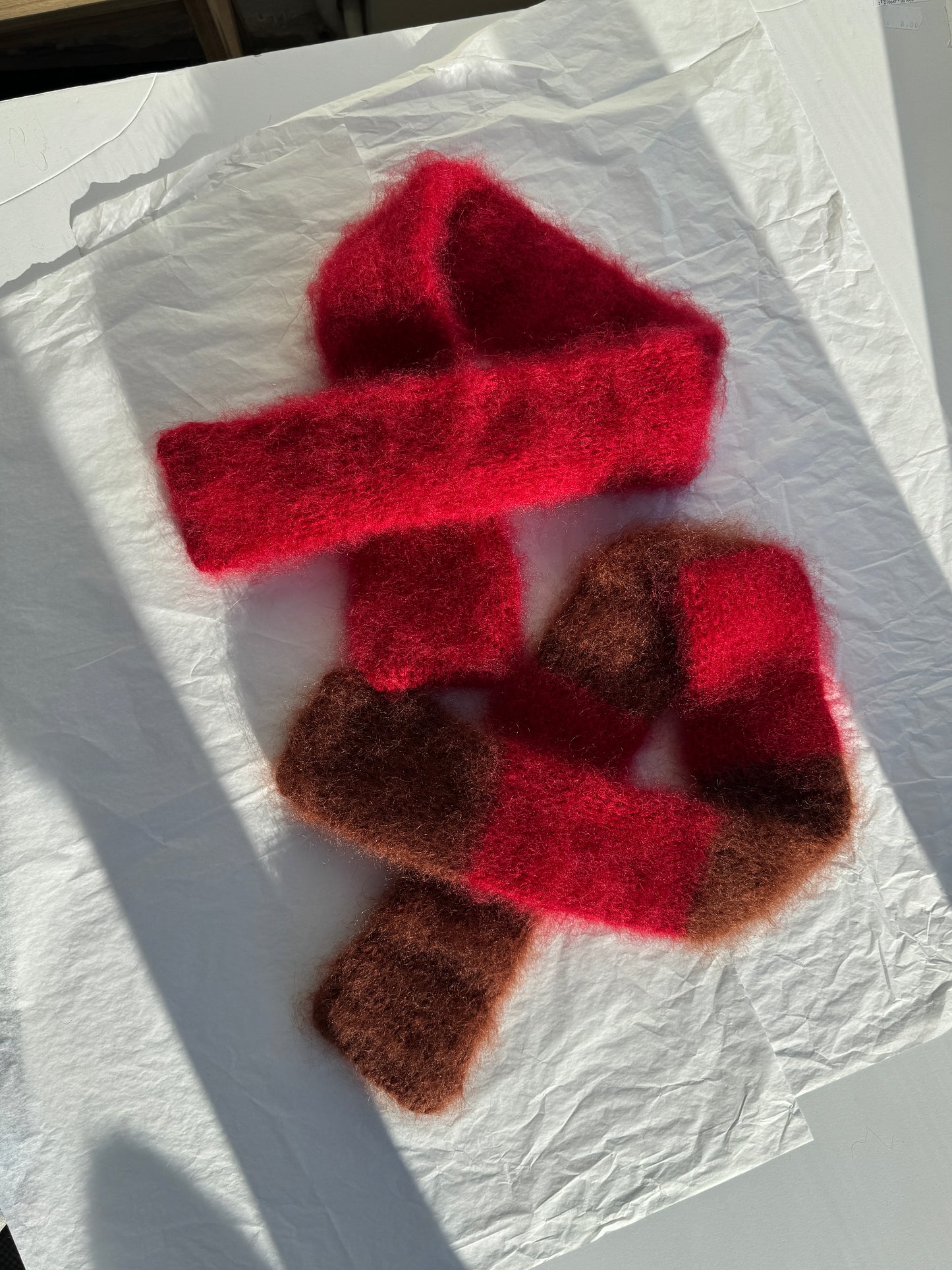 LEO scarf red brown stripes