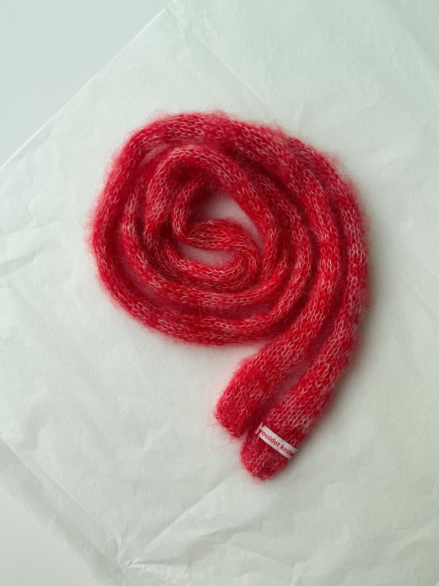 Small mohair scarf white + red