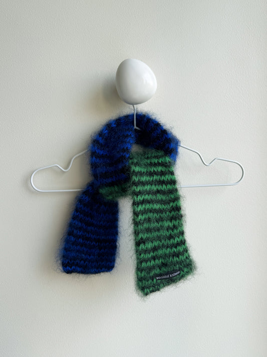 LEO scarf black green blue