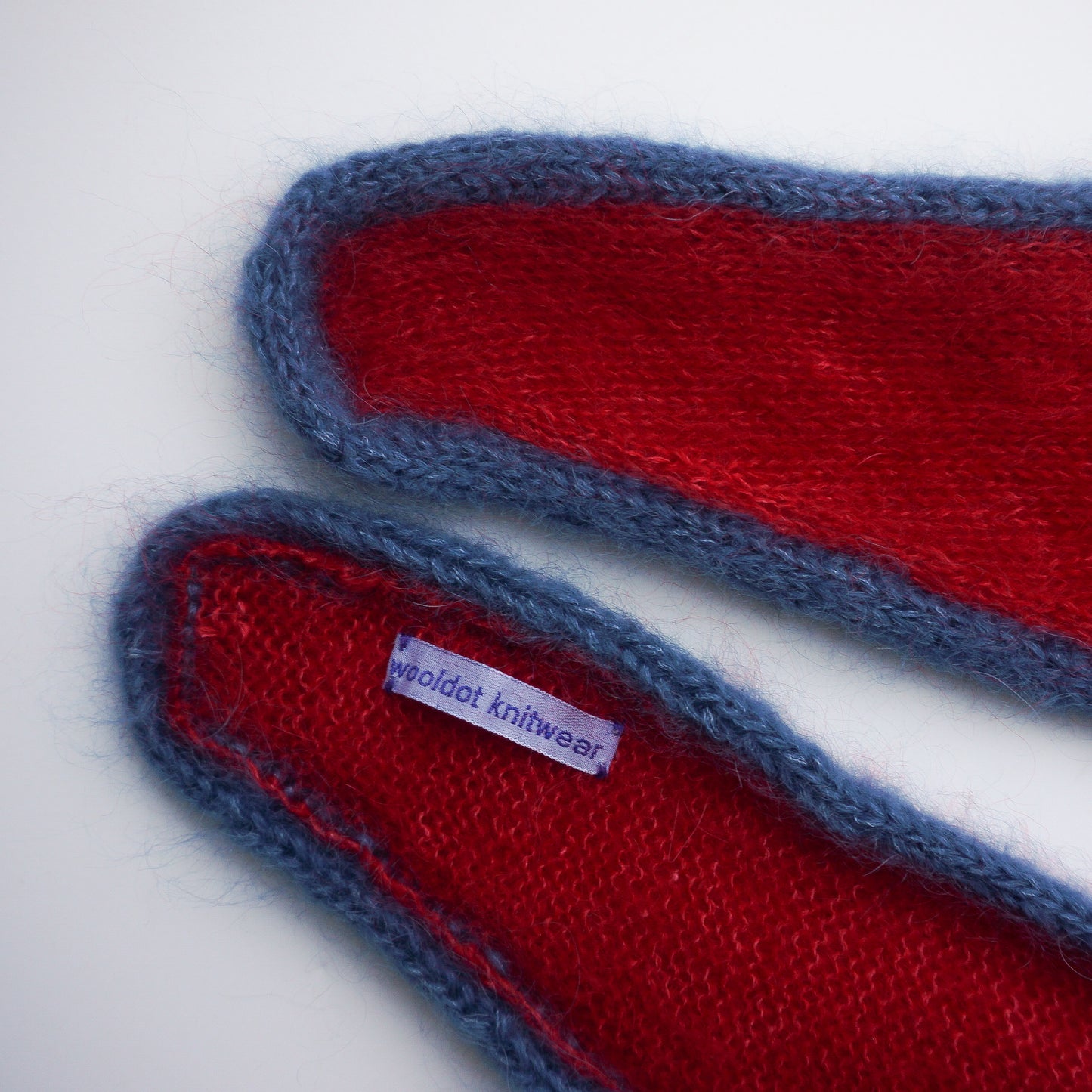 TOMO Bandana red with blue trim