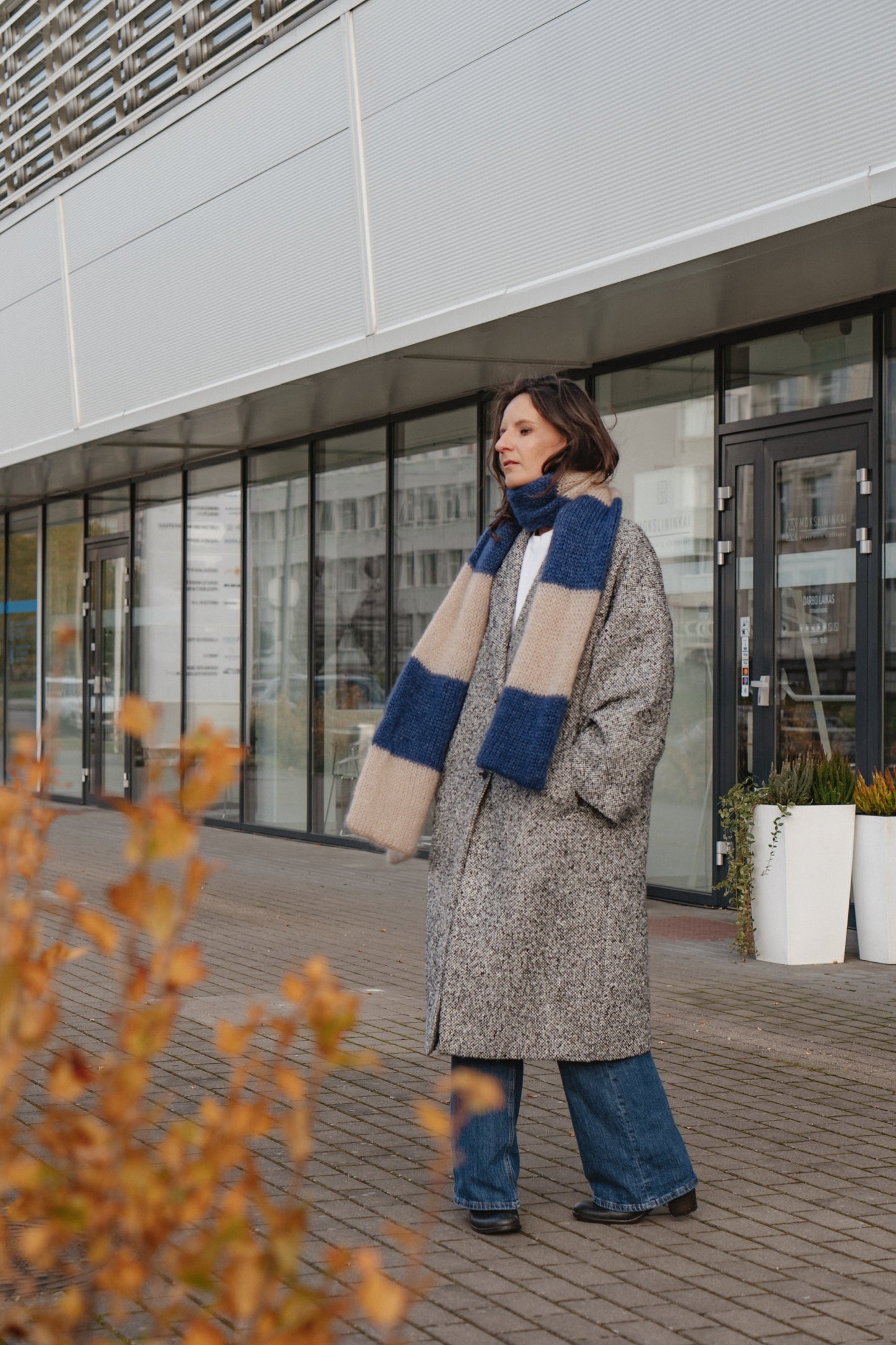 big soft mohair scarf dark blue and beige